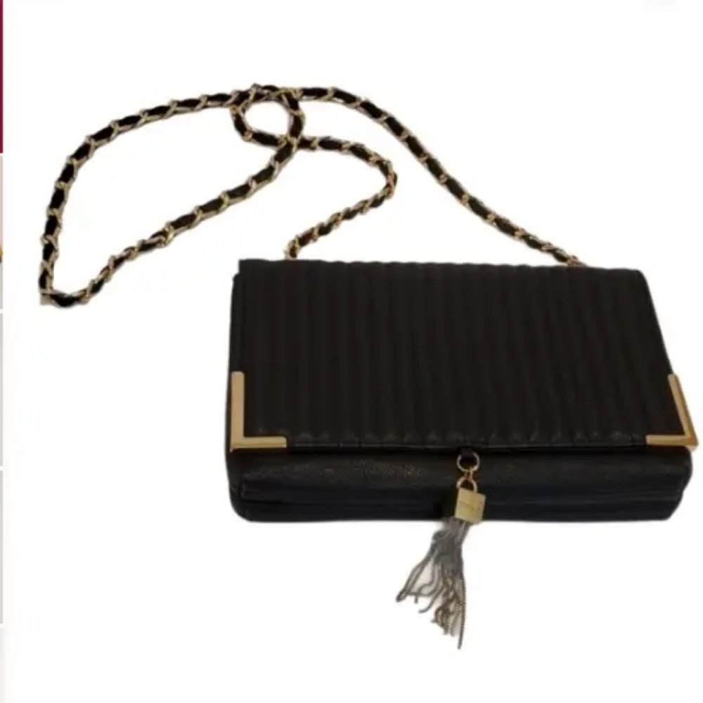Bebe Black Crossbody Purse faux leather Gold Hardware Handbag - Picture 2 of 14